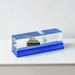 Unsinkable-Titanic-Fluid-Drift-Bottle-–-Creative-Cruise-Ship-Desk-Home-Decoration-Gift-trendlymart-8.webp